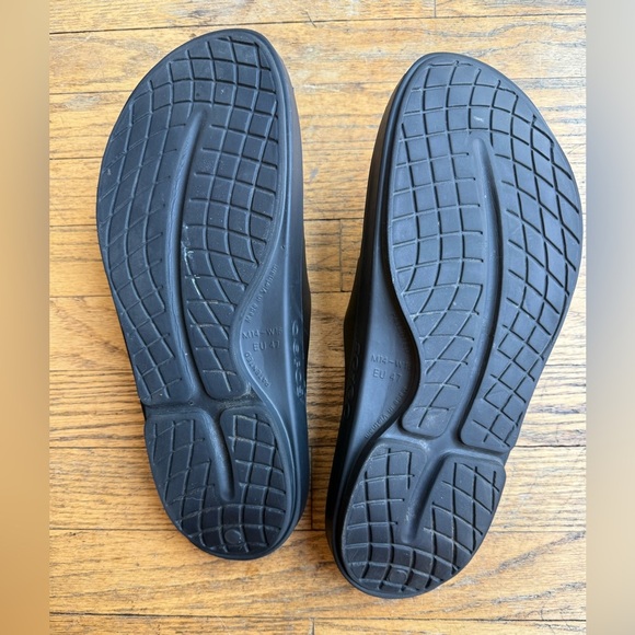 Oofos Ooahh Slides Sandals Black Recovery Slip On Comfort Shoes Men 14 Women 16 - Picture 6 of 7